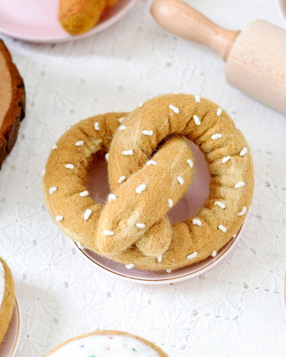 Tara Treasures Felt Pretzel Pretend and Imaginative Play Kitchen Accessories 3yrs+