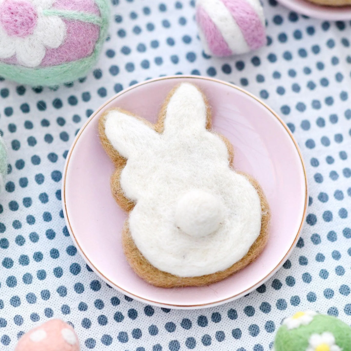 Tara Treasures Felt White Bunny Cookie Pretend and Imaginative Play Kitchen Easter Toys 3yrs+