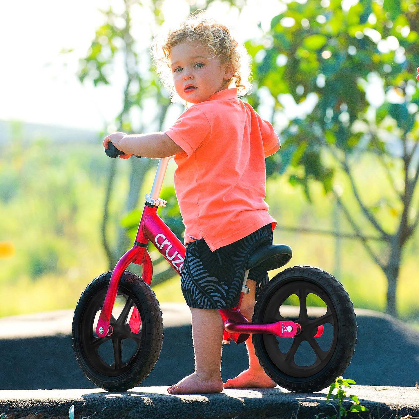 Cruzee Balance Bike RED Kids Toddler Bike Best Seller 18mths-5yrs (Bulky Shipping)