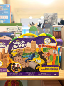 Kinetic Sand Construction Zone with Built-In Sandbox Sensory Toys for 3yrs+