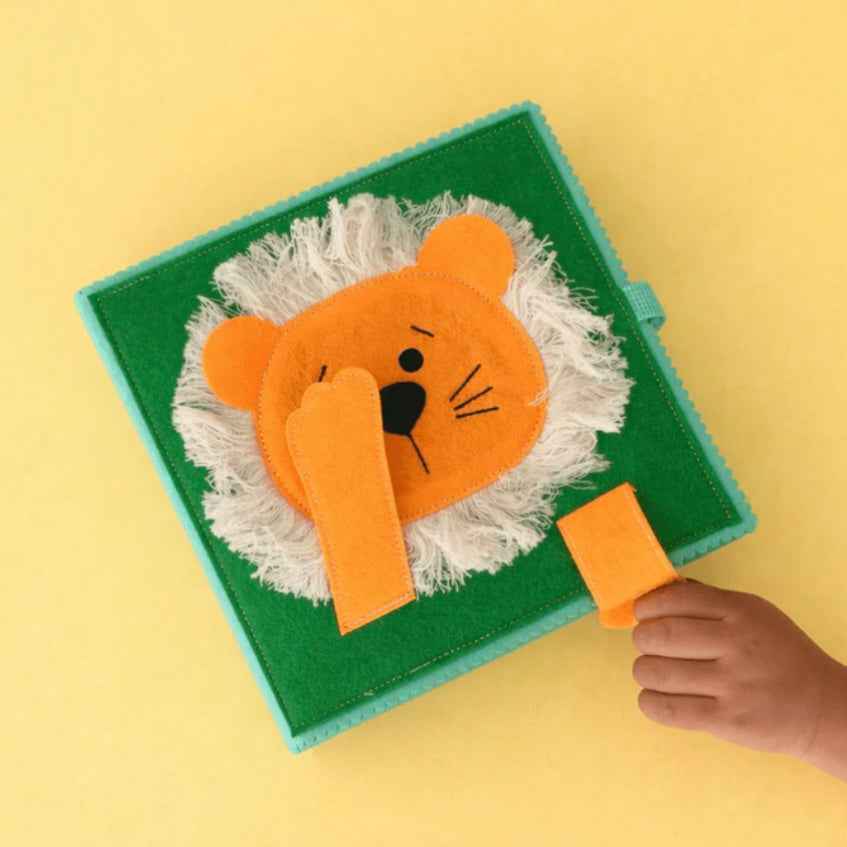 Wondertivity Lucky Lion Fun Busy Book Fabric Activity Book Kids Travel Toys 3yrs+