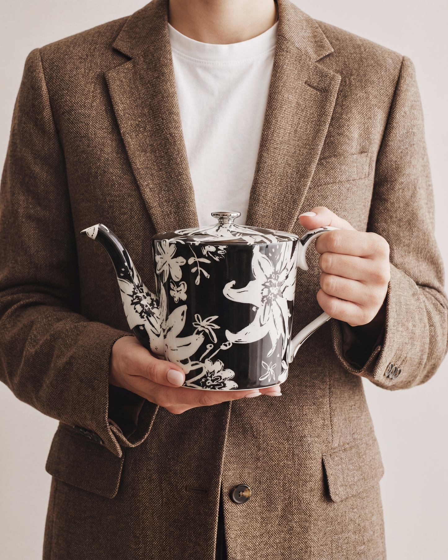 Floral Pop Teapot Black