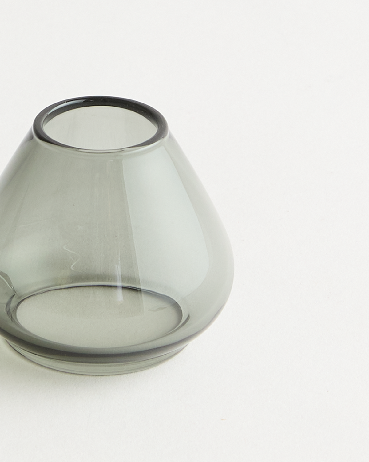Sorbet Smoke Chasen Matcha Whisk Holder