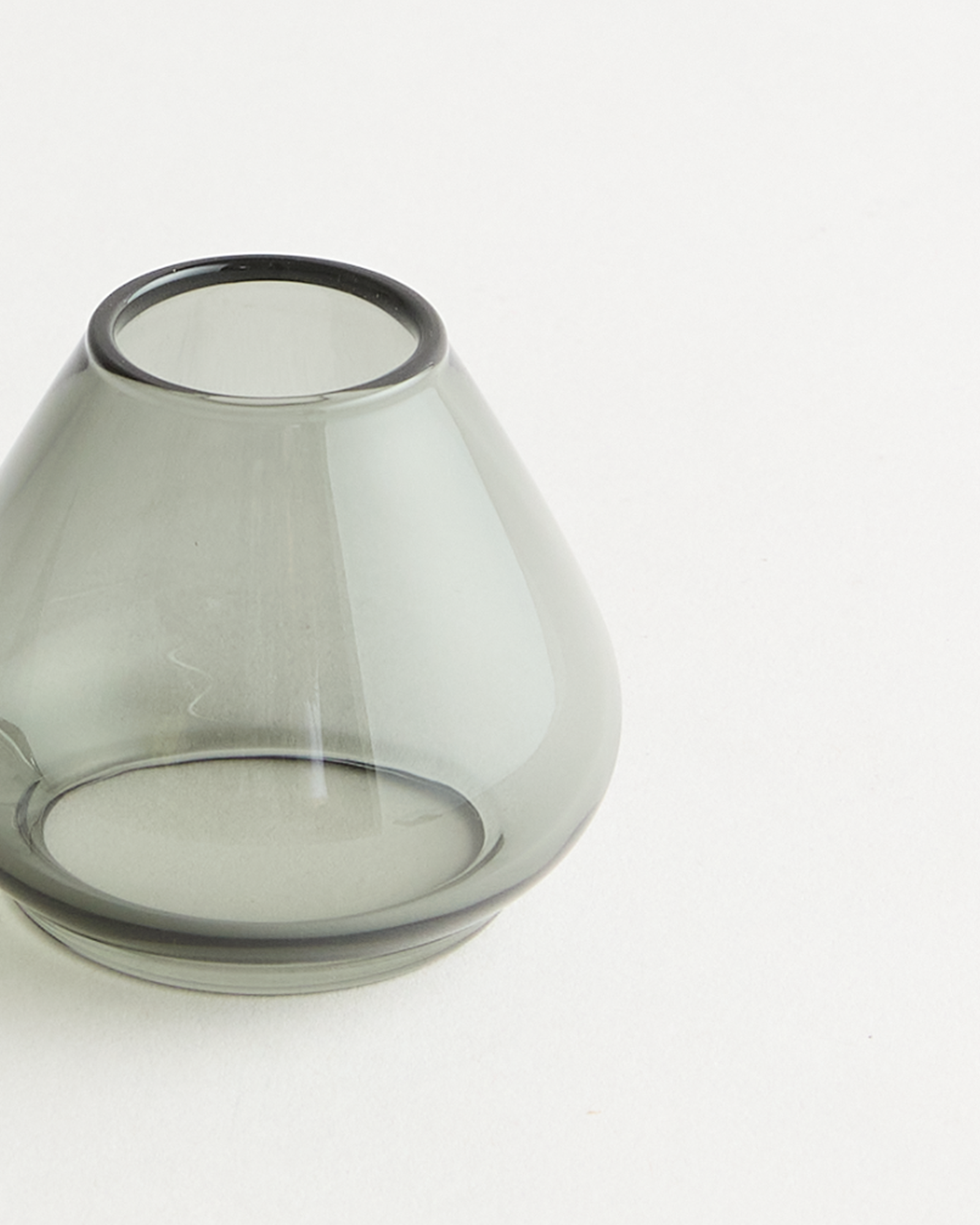 Sorbet Smoke Chasen Matcha Whisk Holder