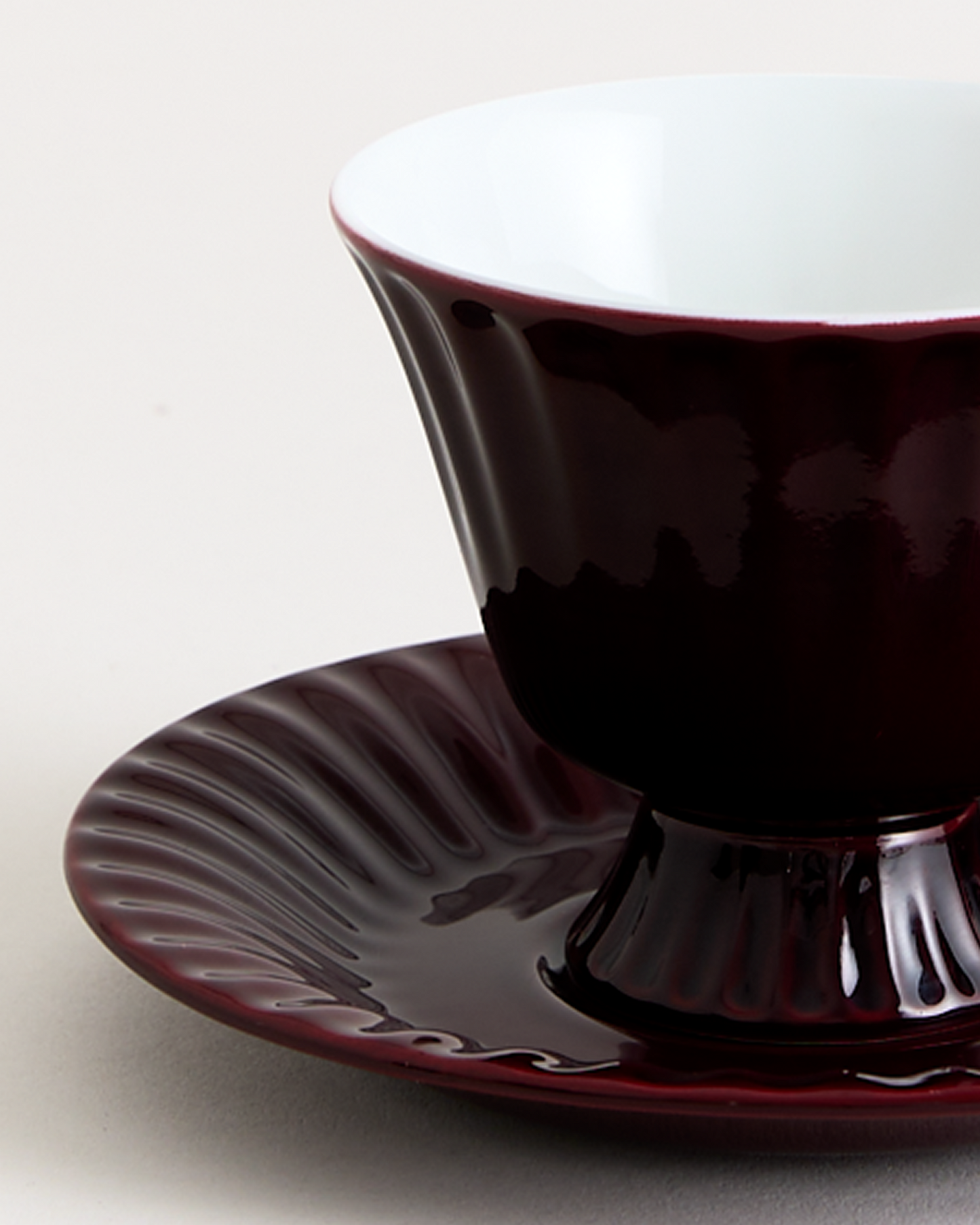 Ancora Cup & Saucer Burgundy