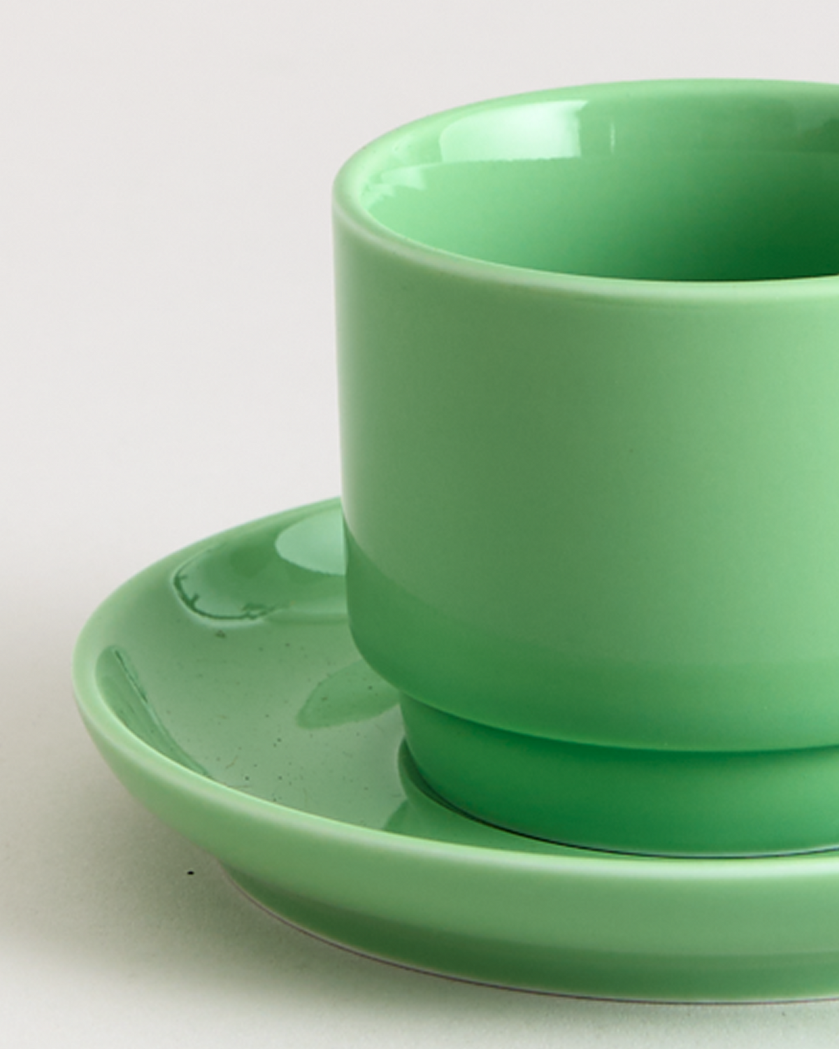 Billy Cup & Saucer Pistachio