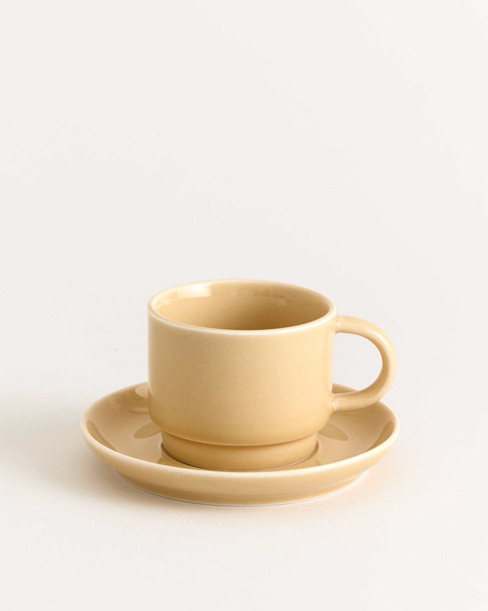 Billy Cup & Saucer Biscuit