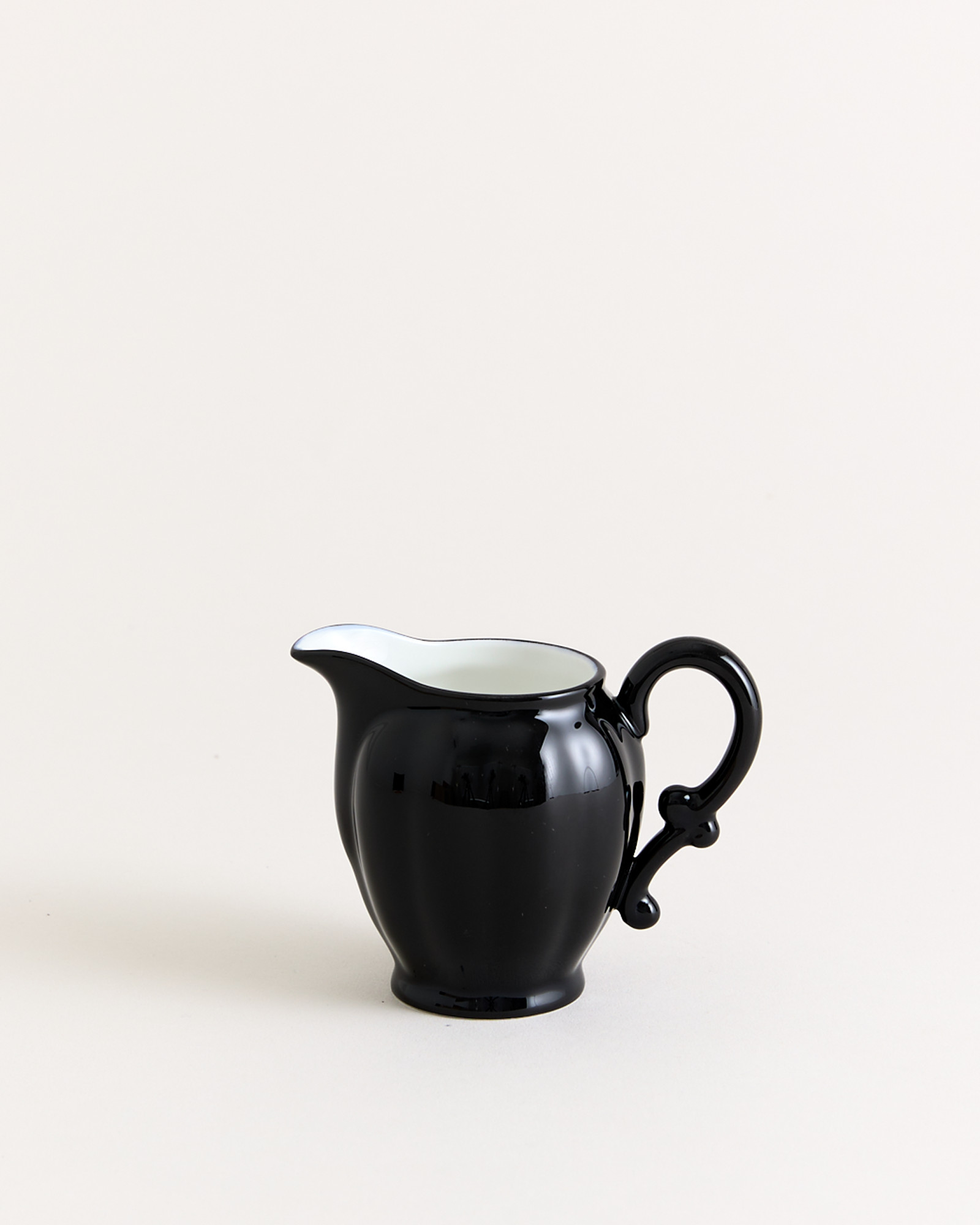 Ancora Milk Jug Black