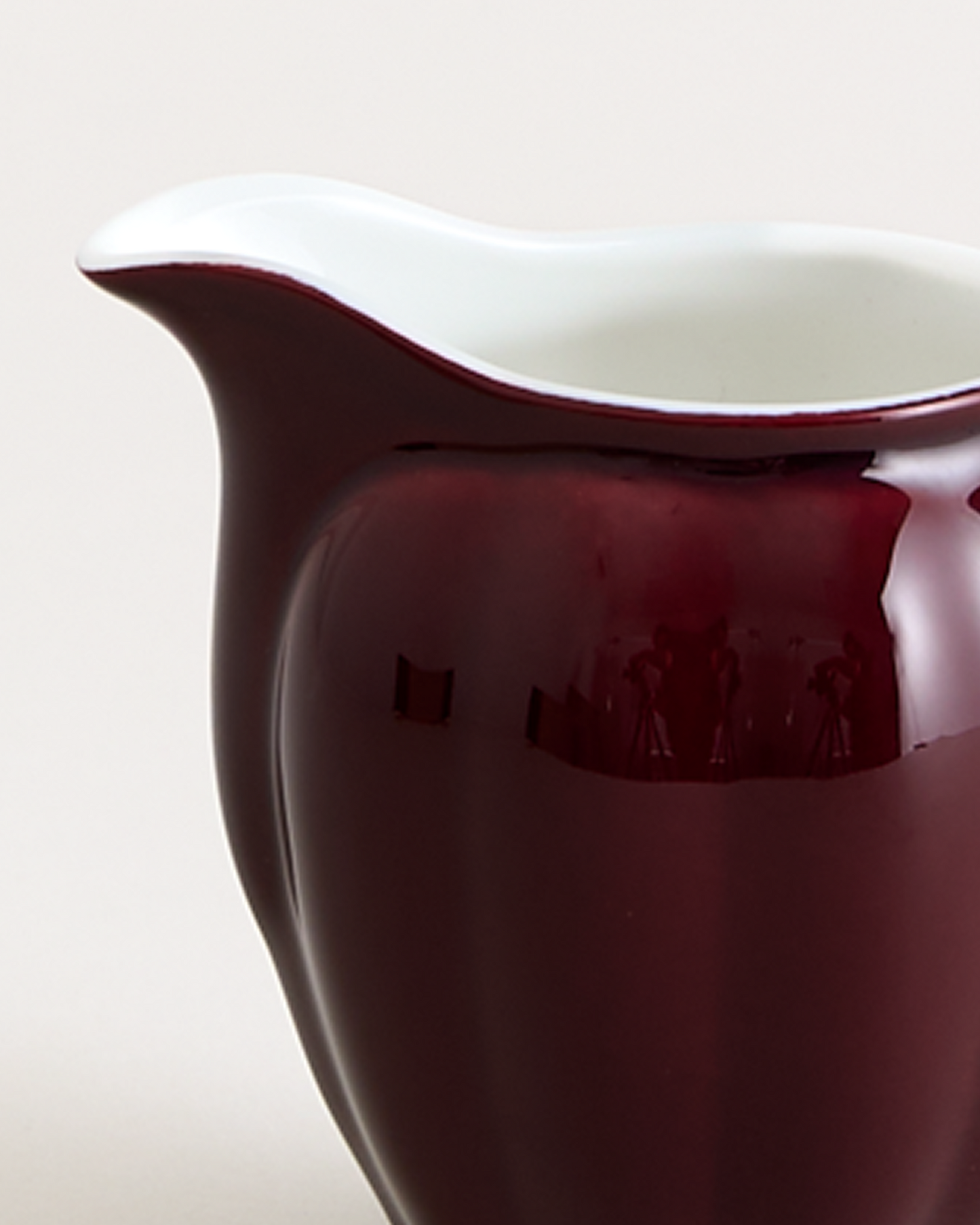 Ancora Milk Jug Burgundy