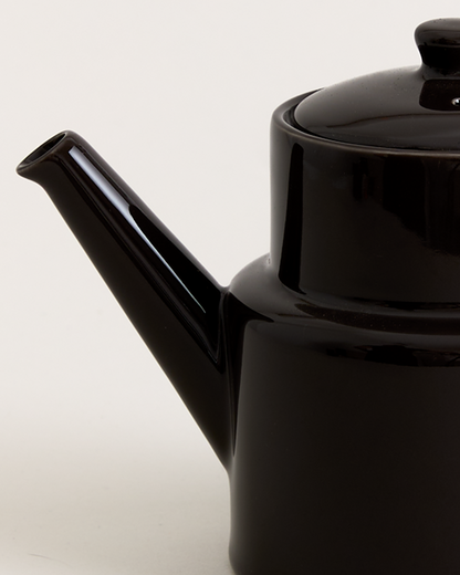 Billy Tall Teapot Chocolate