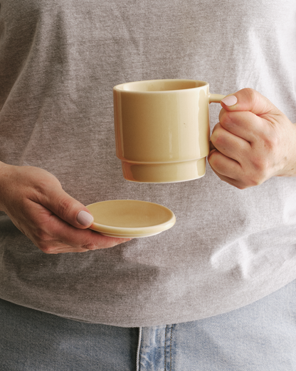 Billy Mug With Infuser Biscuit