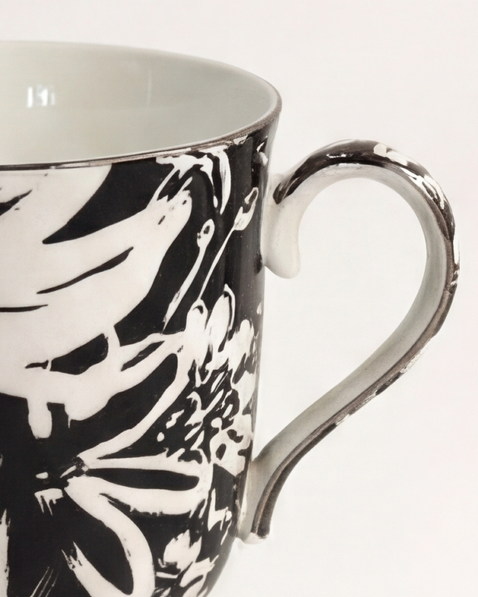 Floral Pop Pretty Mug Black