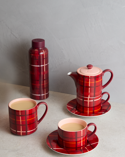 Plaid & Pour Red Tea For One