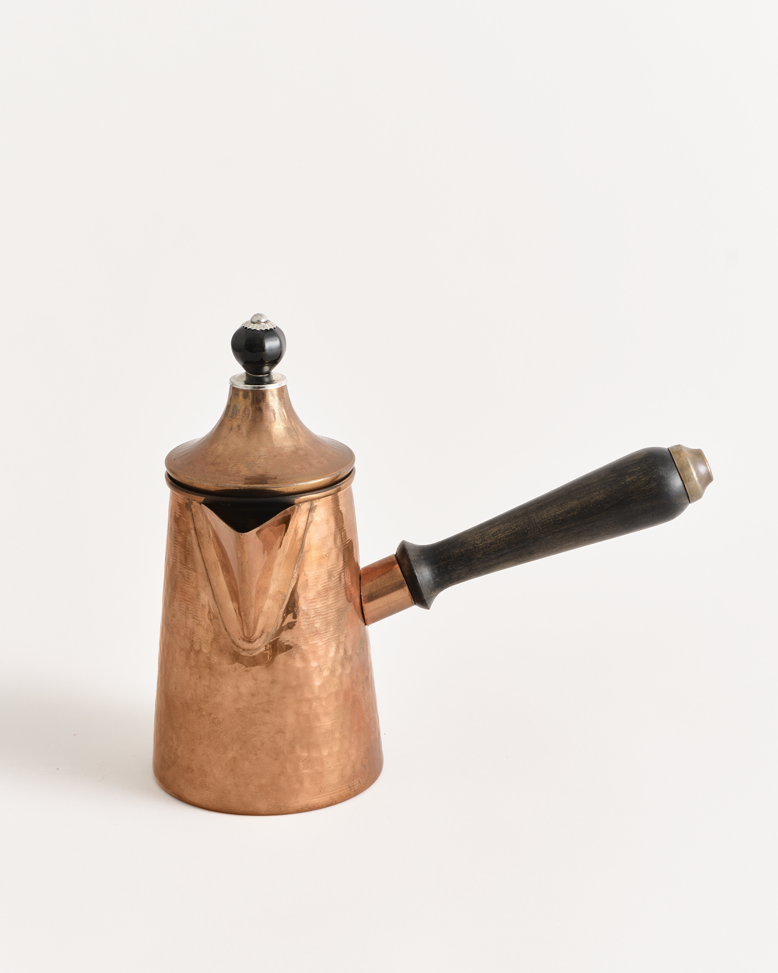 Copper Chai Pot With Black Lid Detail