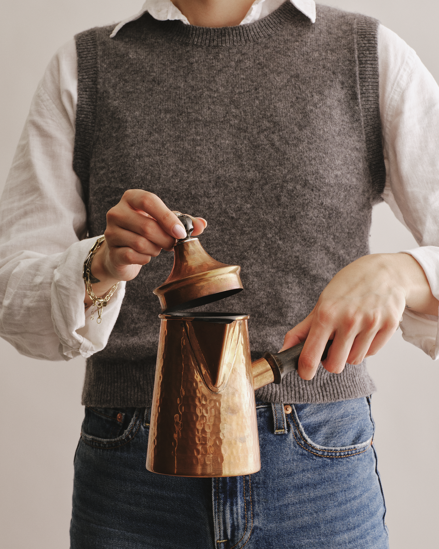 Copper Chai Pot With Black Lid Detail