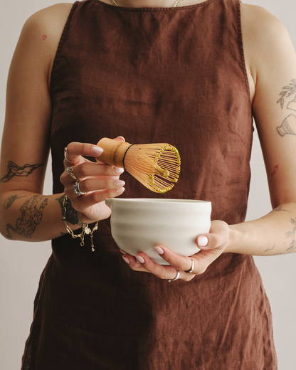 Hibi Spouted Matcha Bowl Beige