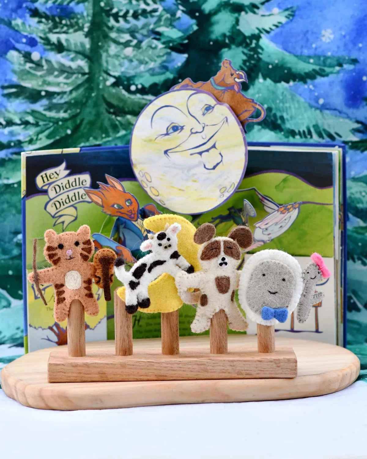 Tara Treasures Felt Hey Diddle Diddle Finger Puppet Set of 4 Pretend and Imaginative Play 3yrs+