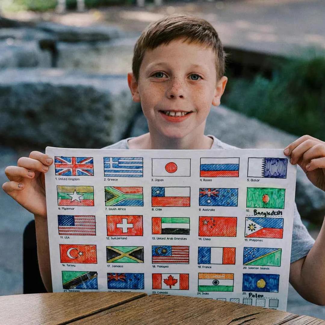 Hey Doodle World Countries Classic Colouring & Doodle Mat Art and Craft for Kids Travel Toys Retired 3yrs+