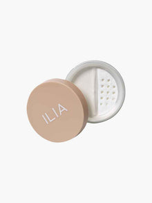 Fade Into You Soft Focus Finishing Powder Jar