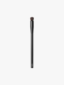 #11 Soft Matte Complete Concealer Brush