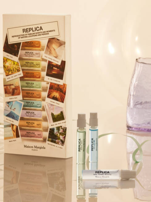 REPLICA'S Memory Box