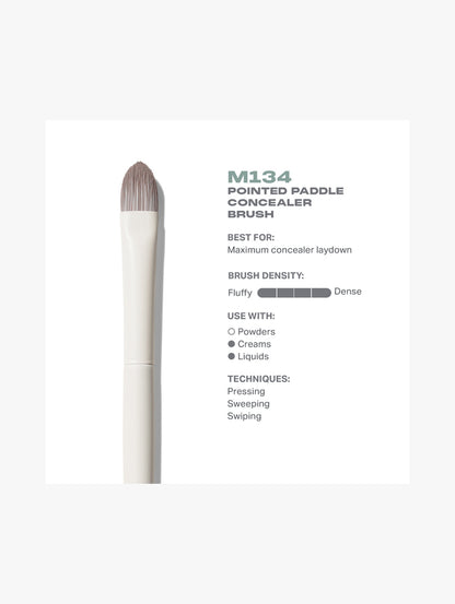 M134 Pointed Paddle Concealer Brush