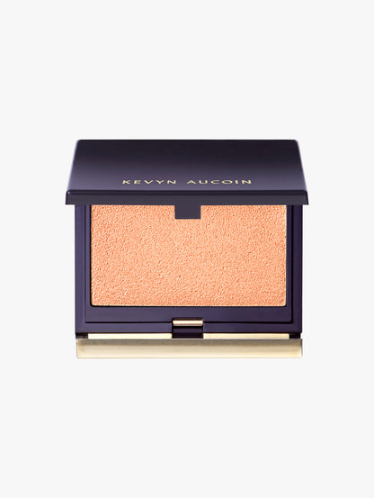 The Sensual Skin Highlighter