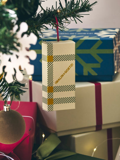 In Good Hands Hand & Lip Duo