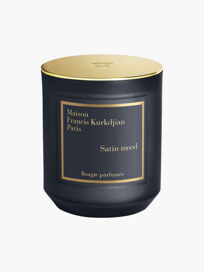 Oud Satin Mood Candle