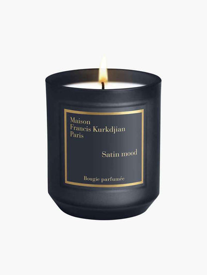 Oud Satin Mood Candle