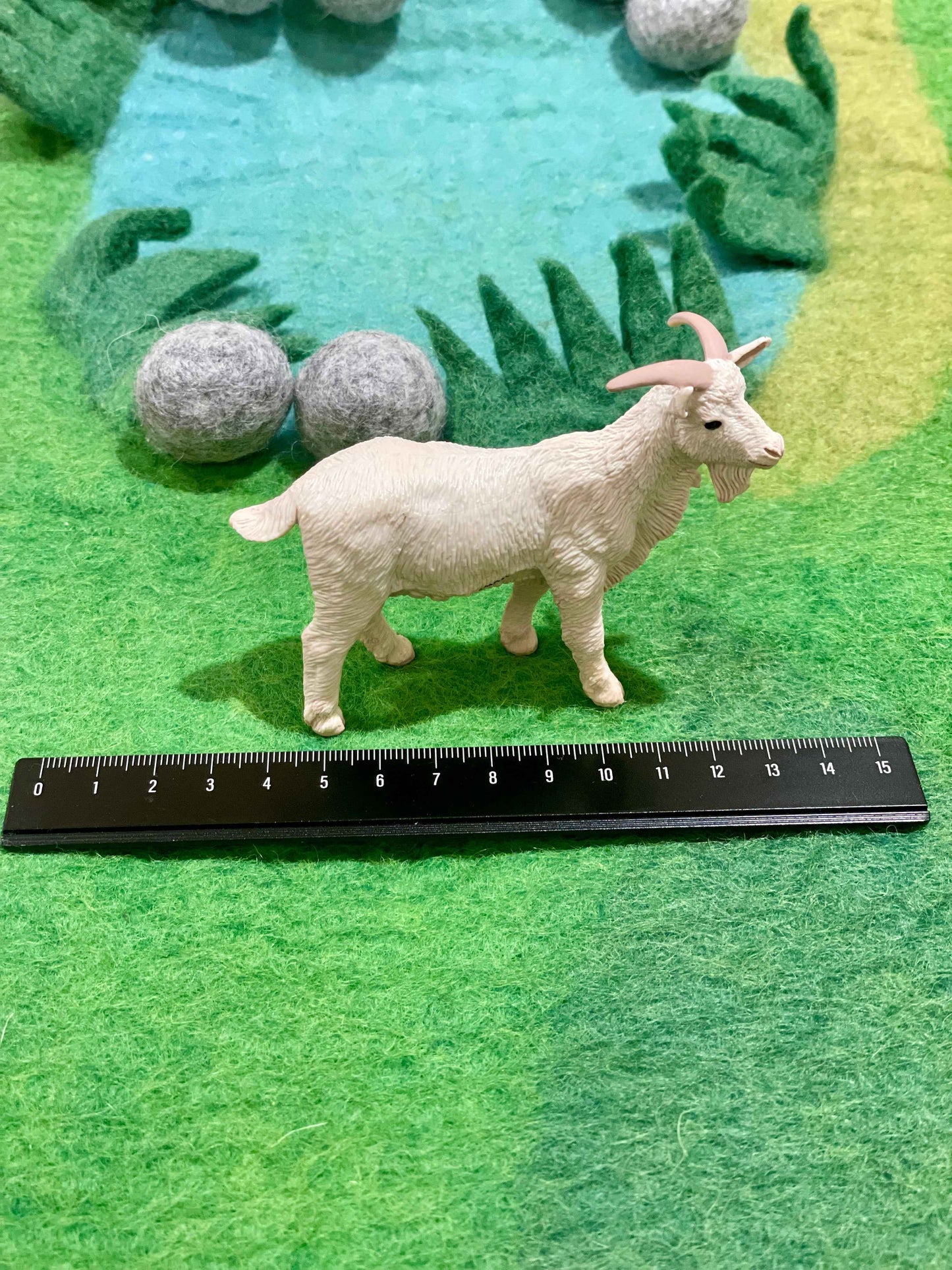 Goat Figurine by Safari Ltd Farm Collection Animal Figurines Clearance 3yrs+