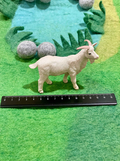 Goat Figurine by Safari Ltd Farm Collection Animal Figurines Clearance 3yrs+