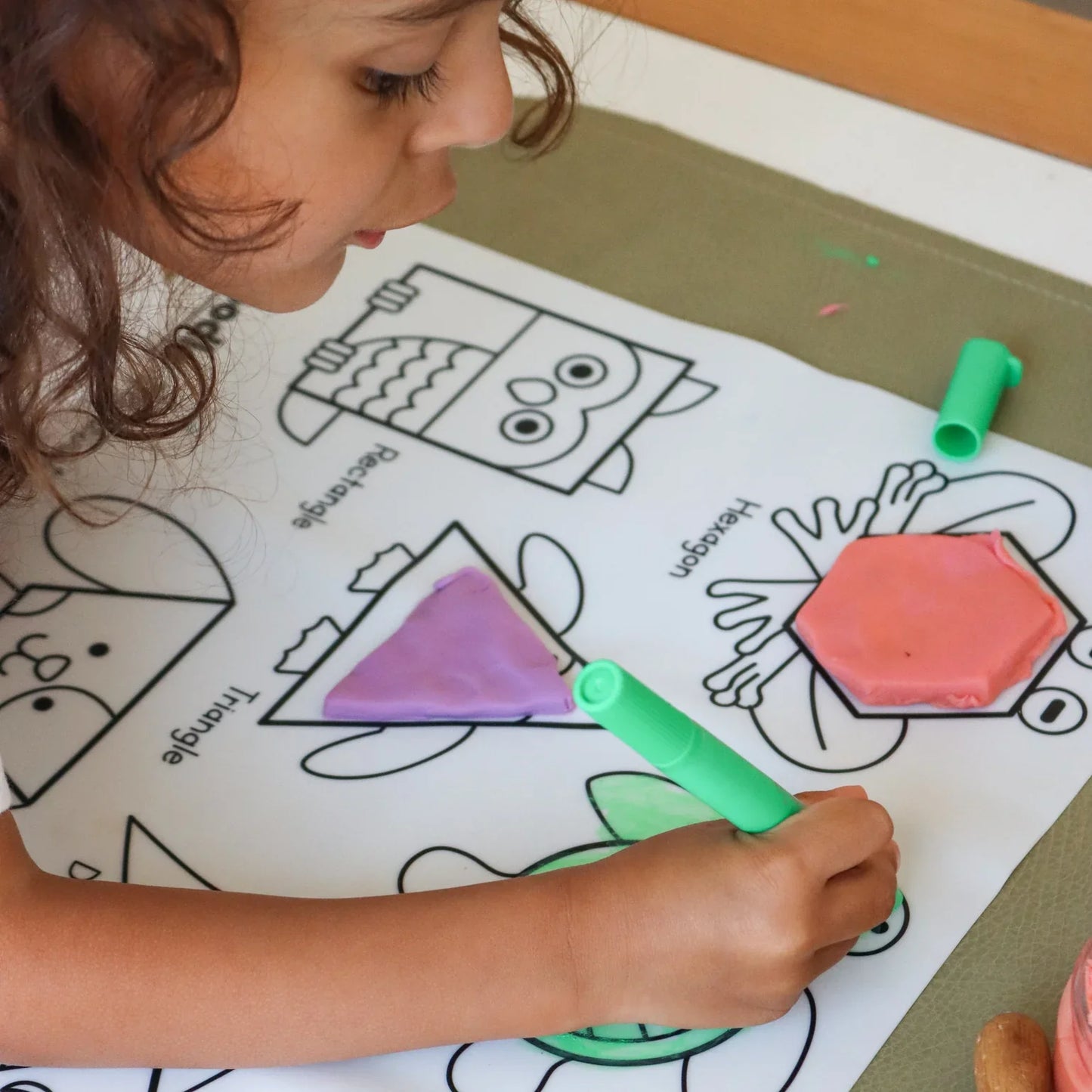 Hey Doodle My First Shapes Colouring & Doodle Mat Travel Toys Art and Craft for Kids 3yrs+