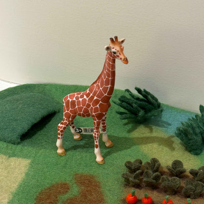 Schleich Giraffe Female Figurine Woodland Collection Animal Figurine 3yrs+