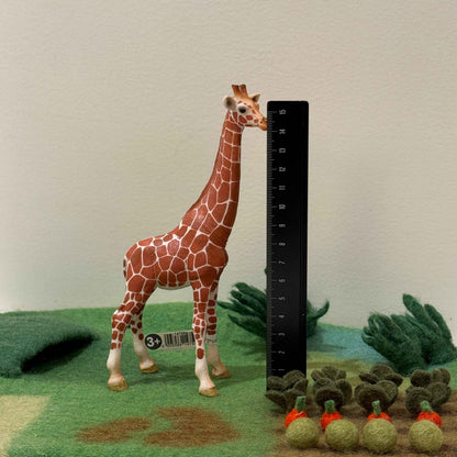 Schleich Giraffe Female Figurine Woodland Collection Animal Figurine 3yrs+
