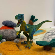 Schleich Velociraptor Figurine Dinosaur Collection Animal Figurines 3yrs+