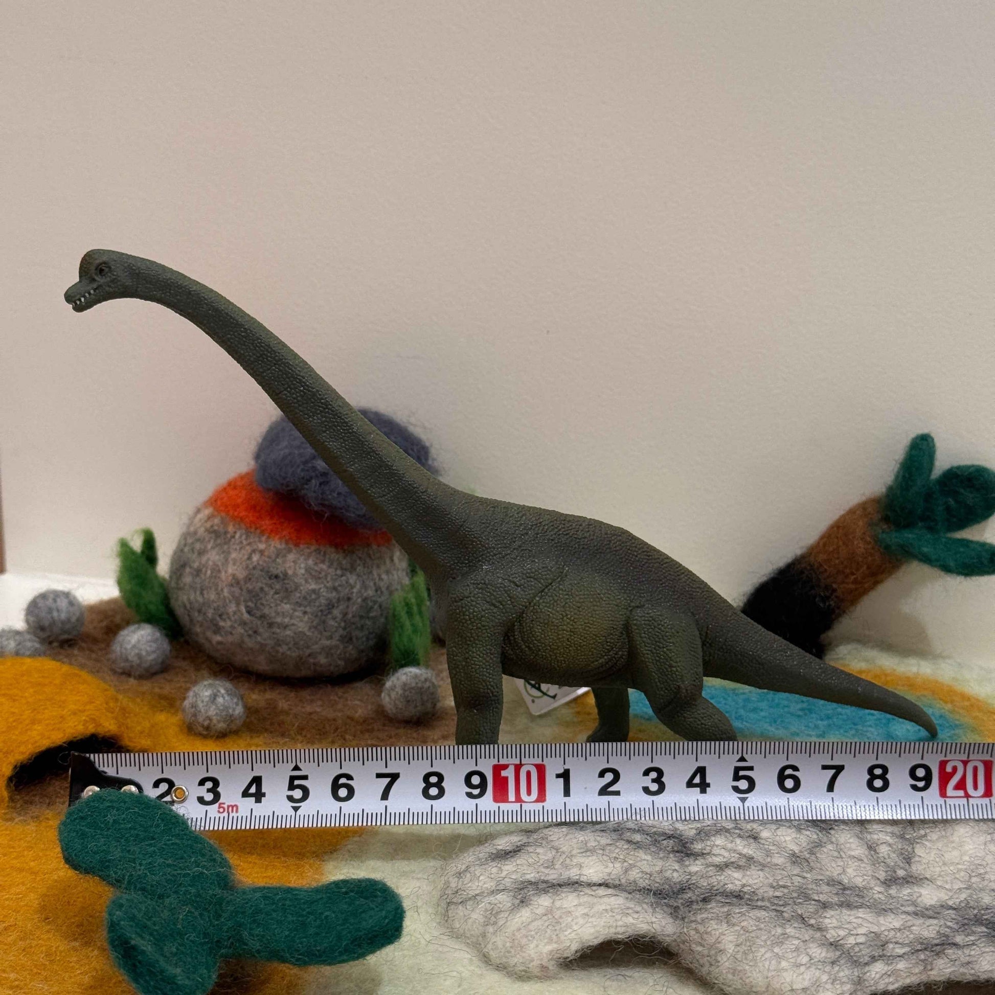 Schleich Brachiosaurus Green Extra Large Figurine Dinosaur Collection Animal Figurines 3yrs+