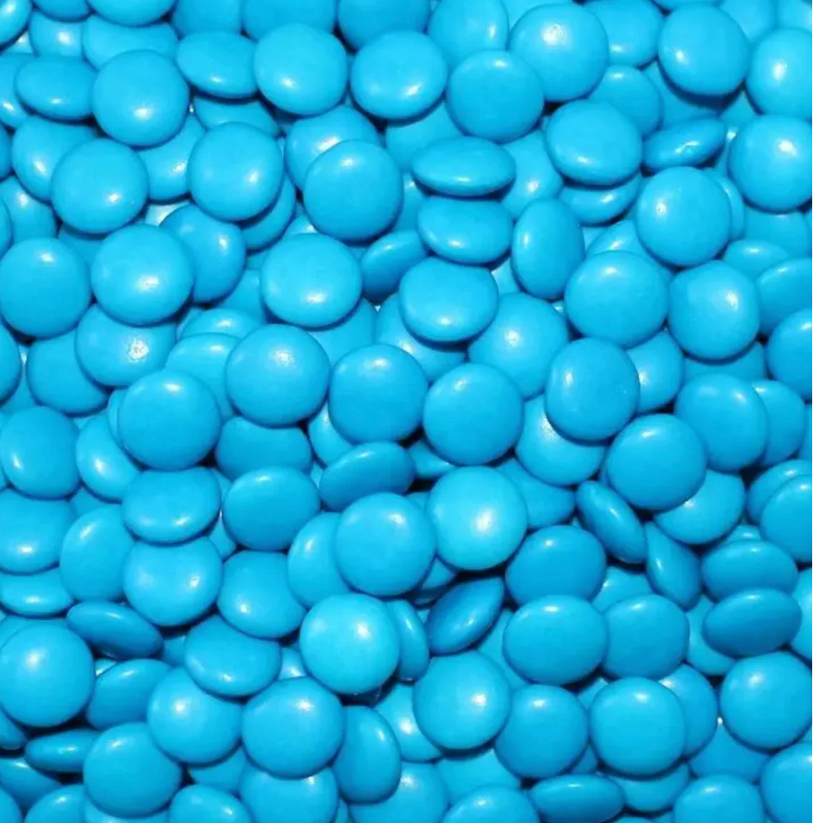 Lolliland Blue Chocolate Buttons 1kg