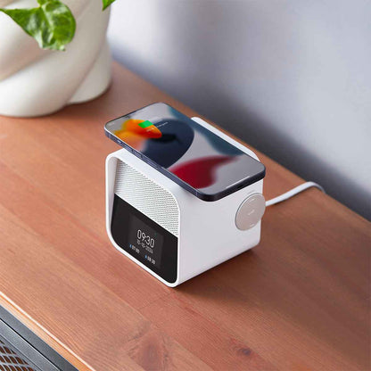 Lexon Oslo Dab & Fm Alarm Clock Radio / Bluetooth Speaker / Wireless Charger - White