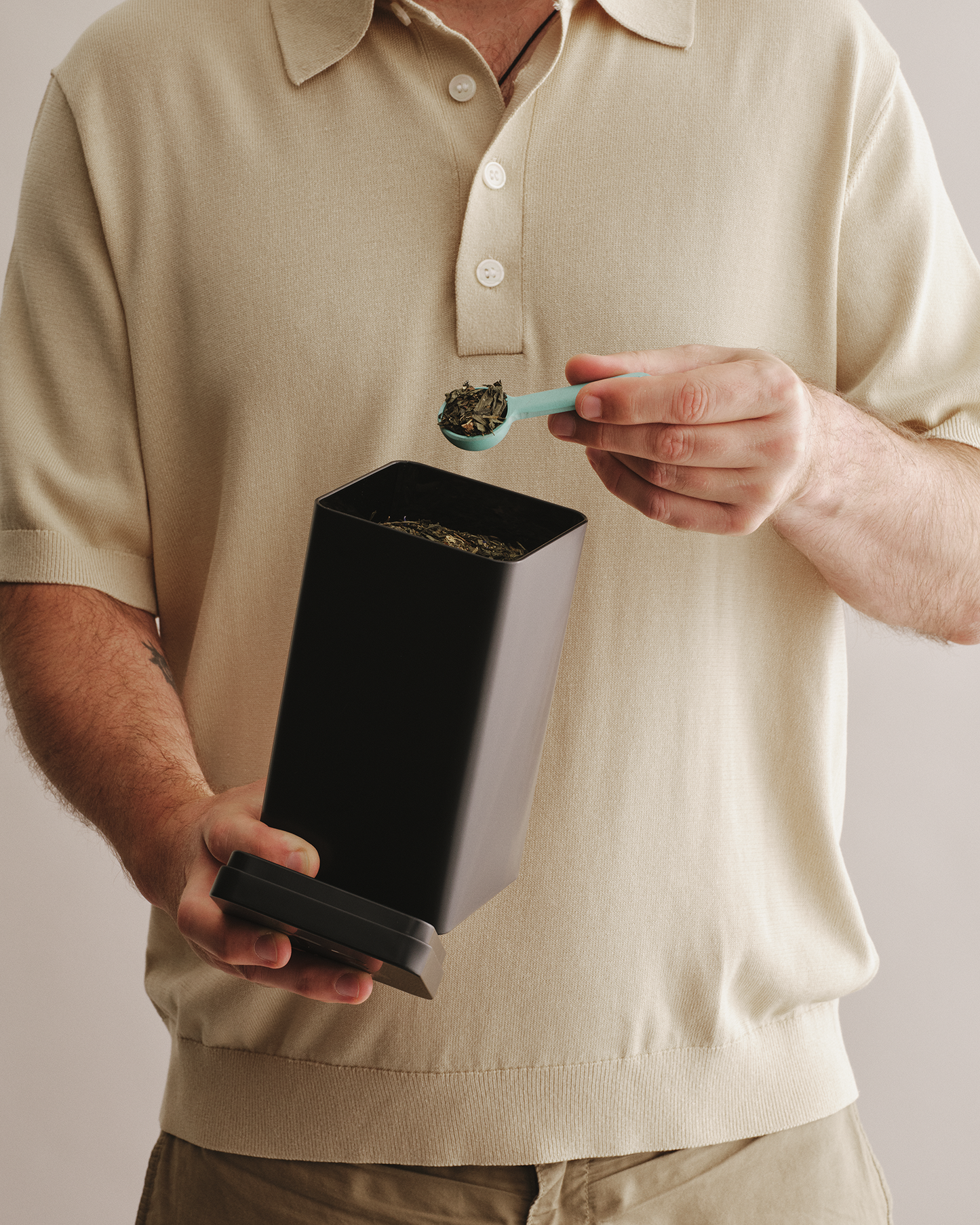 Square Tin Tall Black