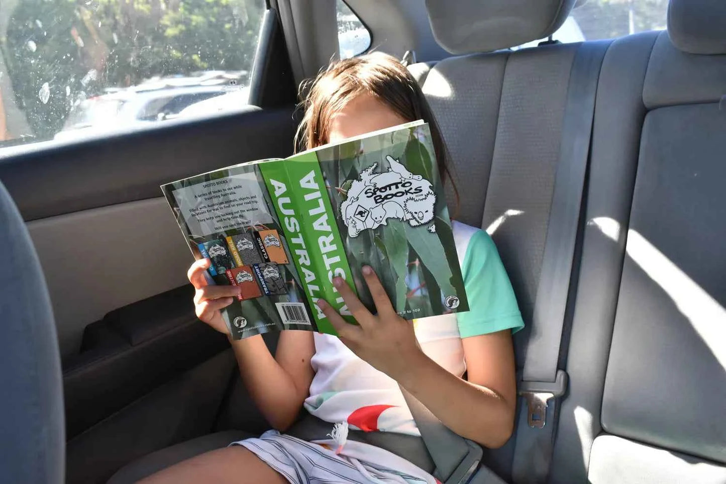 I Spy Australia Edition Activity Book by Spotto Books (Paperback) Travel Gift Clearance 2yrs+