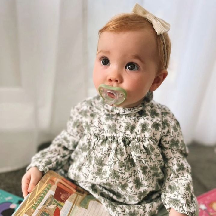 Flexy Pacifier Twin-Pack Color Sage Size 3 months +