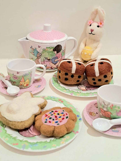 Tara Treasures Felt White Bunny Cookie Pretend and Imaginative Play Kitchen Easter Toys 3yrs+