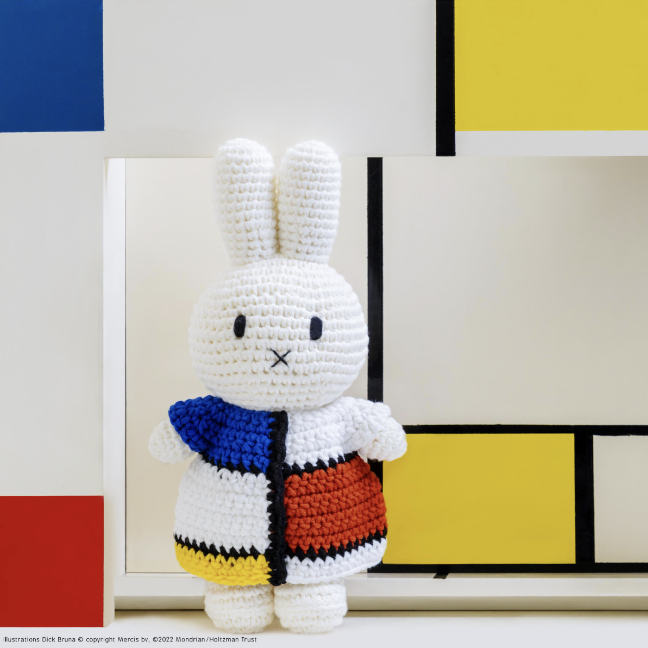 Miffy Handmade and her Mondriaan Dress 25cm