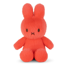 Miffy & Friends Miffy ECO Fuzzy Bright Coral 18 cm