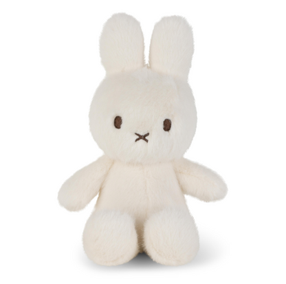 Miffy & Friends Miffy ECO Fuzzy Offwhite 18 cm