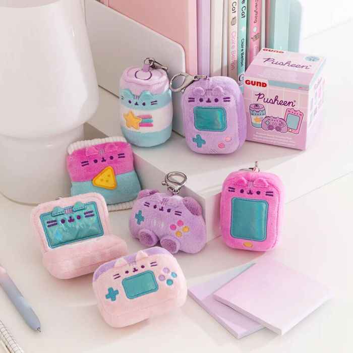 Blind Box: Pusheen Gamer Girl Series #24