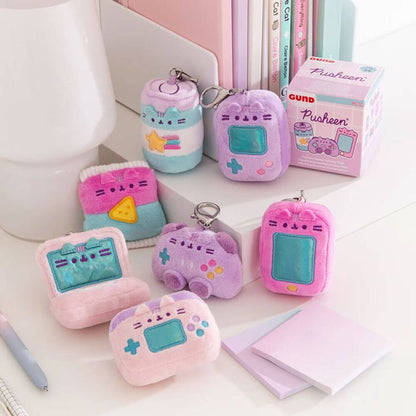 Blind Box: Pusheen Gamer Girl Series #24