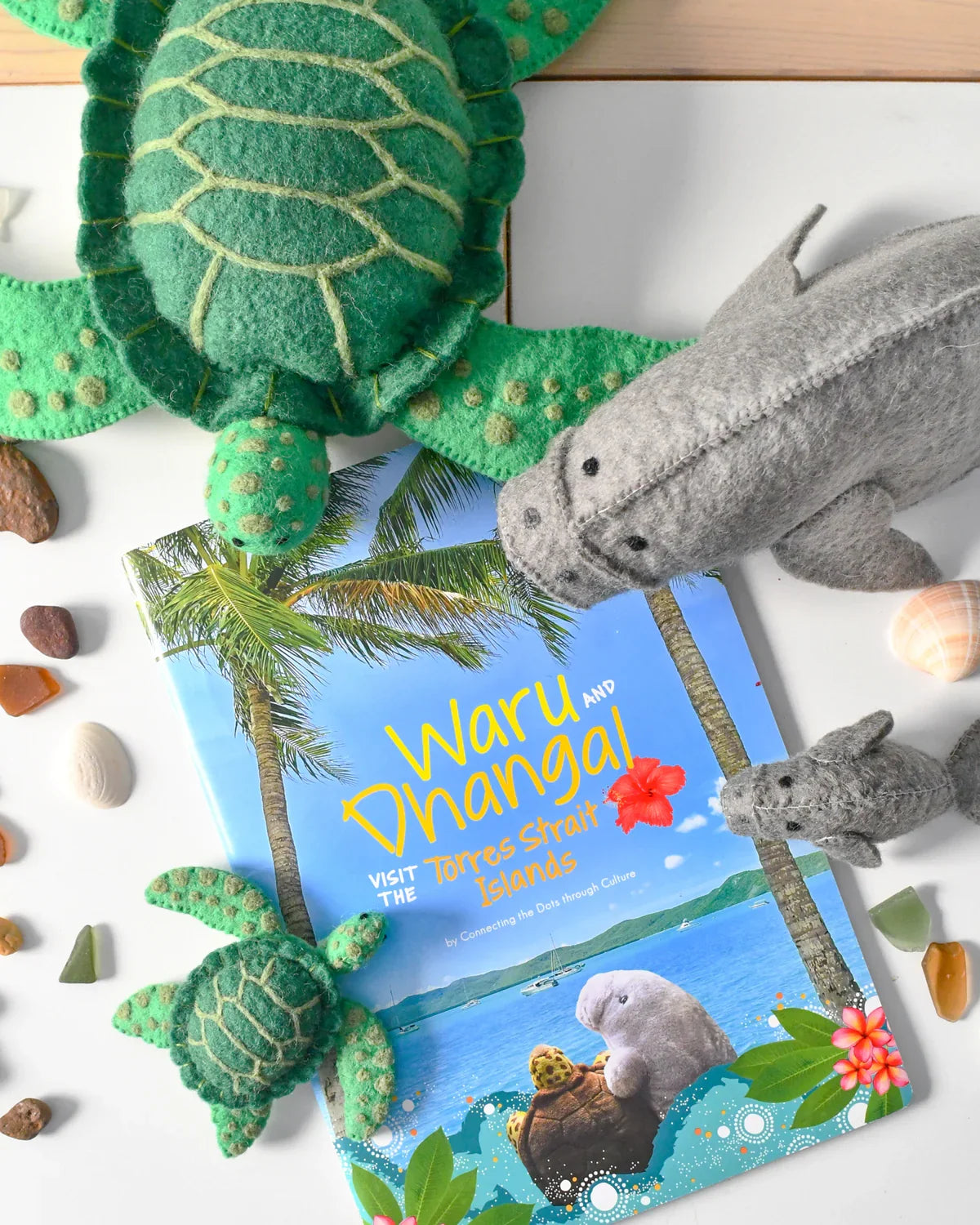 Tara Treasures Waru and Dhangal Finger Puppet Set of 2 Pretend & Imaginative Play Toys Felt Animals 3yrs+