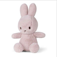Miffy & Friends Miffy Cozy in Giftbox Soft Pink 23cm